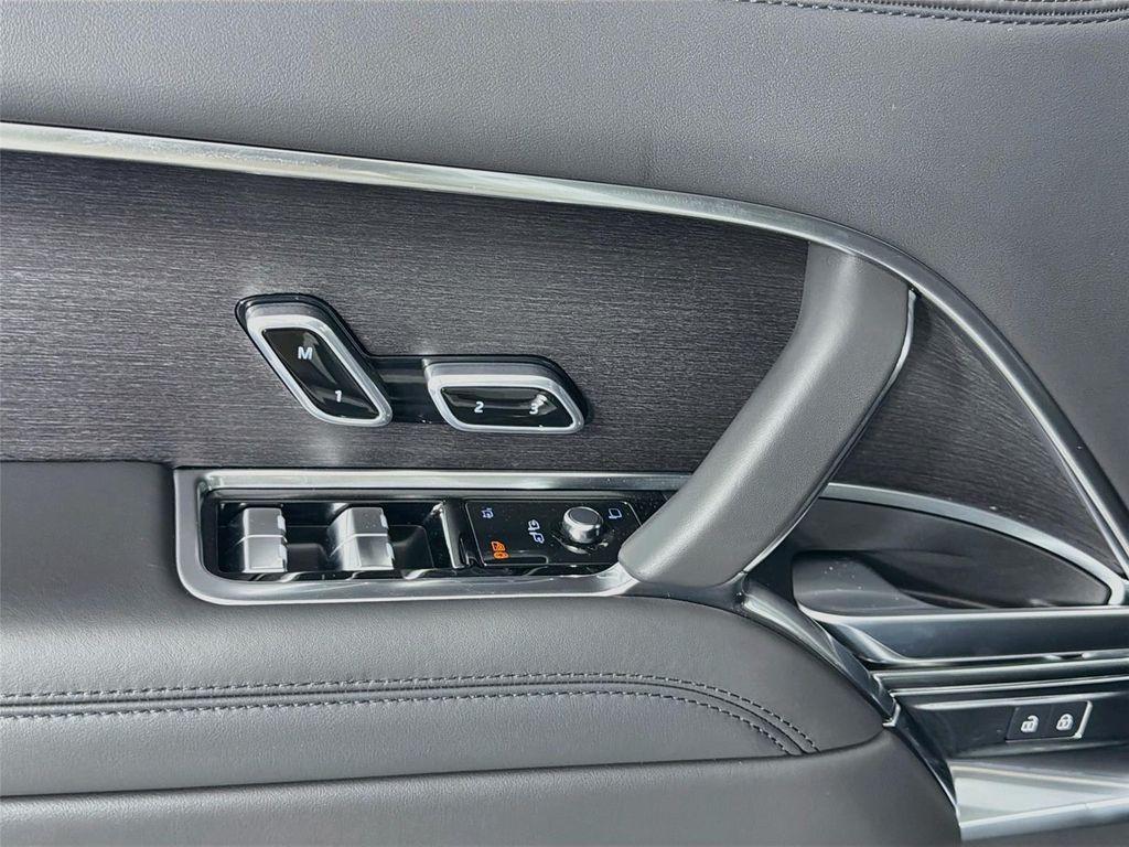 new 2025 Land Rover Range Rover car, priced at $139,765