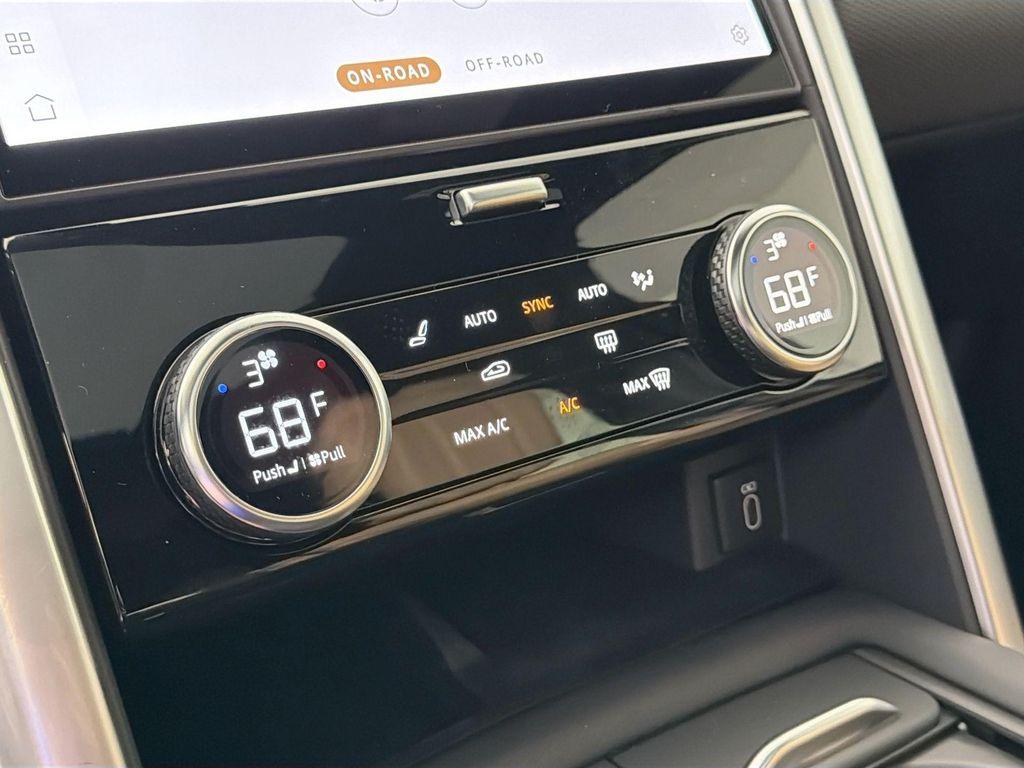 new 2026 Land Rover Discovery car, priced at $72,866