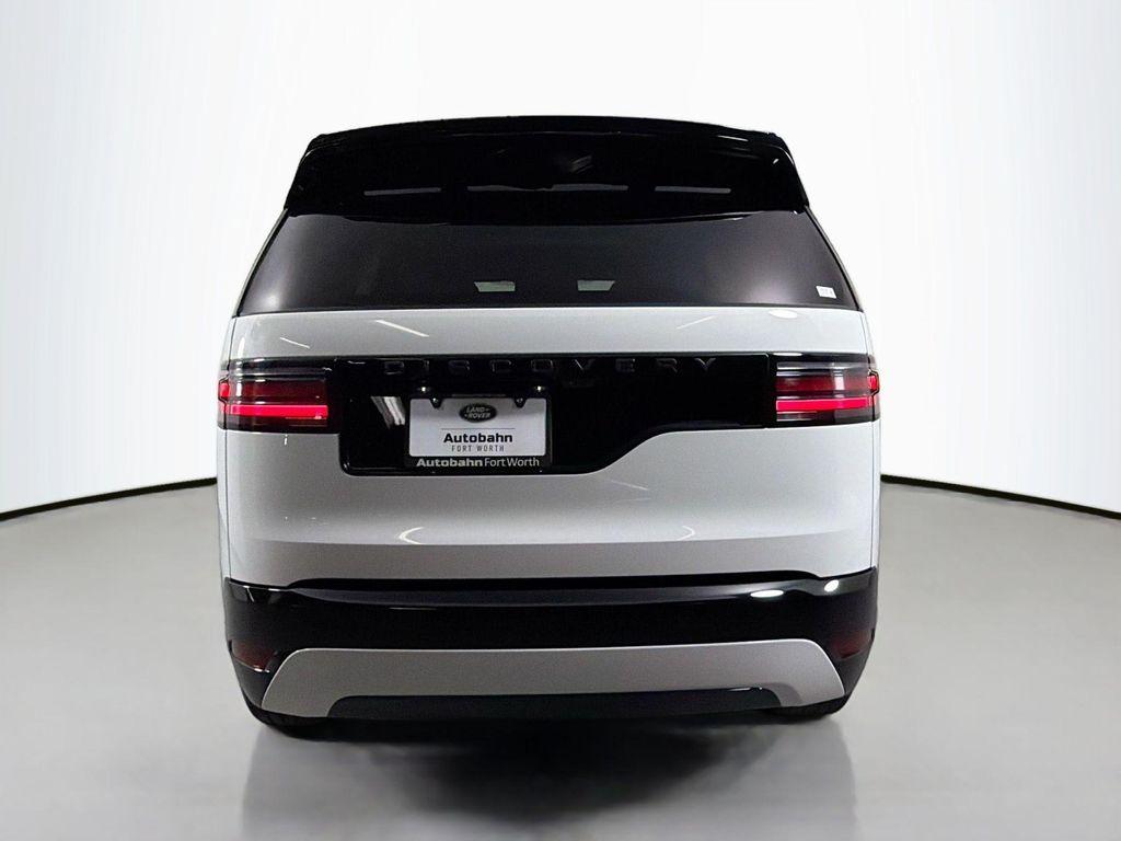 new 2026 Land Rover Discovery car, priced at $72,866