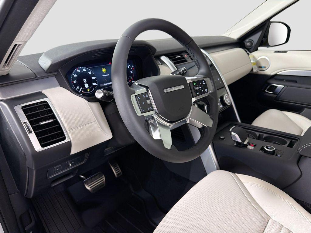 new 2026 Land Rover Discovery car, priced at $70,316