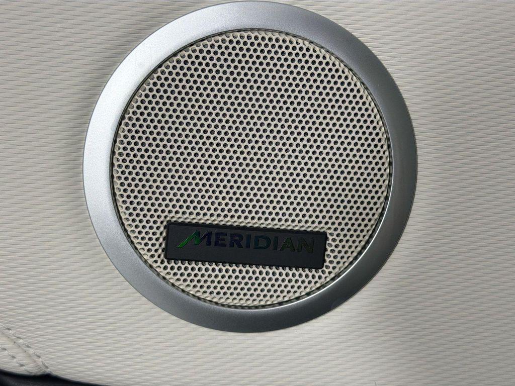 new 2026 Land Rover Discovery car, priced at $70,316