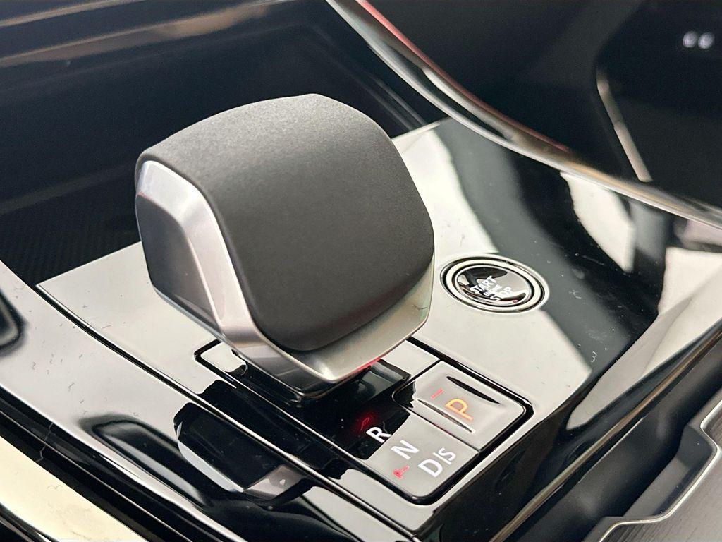 new 2026 Land Rover Range Rover Sport car, priced at $104,305