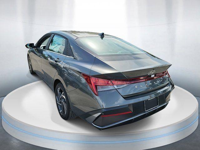 new 2025 Hyundai Elantra car, priced at $22,338