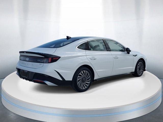 new 2026 Hyundai Sonata Hybrid car, priced at $31,440