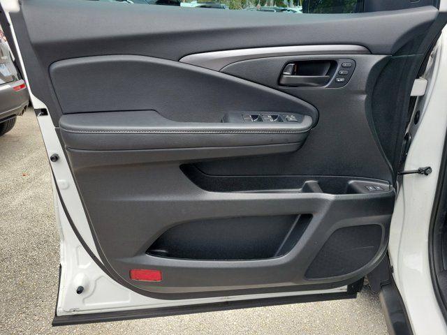 used 2025 Honda Passport car, priced at $35,691