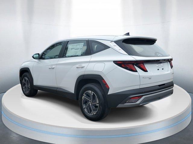 new 2026 Hyundai TUCSON Hybrid car, priced at $31,224