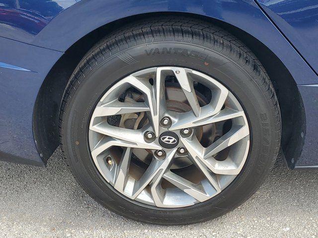 used 2022 Hyundai Sonata car, priced at $17,459