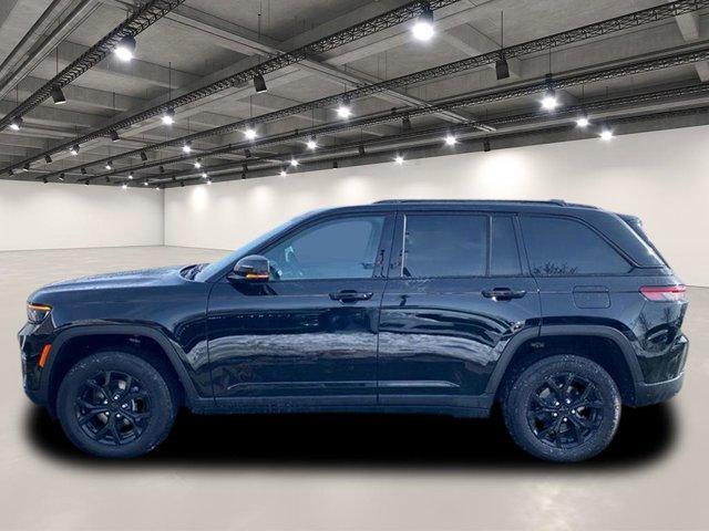 used 2024 Jeep Grand Cherokee car, priced at $36,689