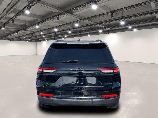 used 2024 Jeep Grand Cherokee car, priced at $36,689