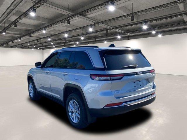 new 2025 Jeep Grand Cherokee car, priced at $42,569
