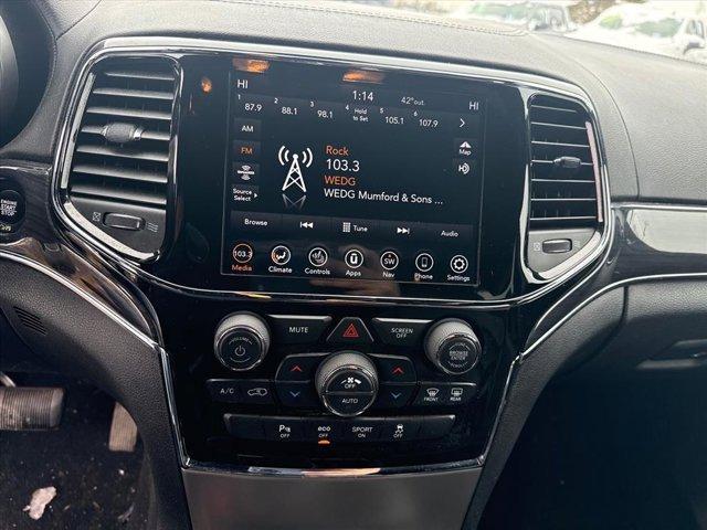 used 2020 Jeep Grand Cherokee car, priced at $27,437