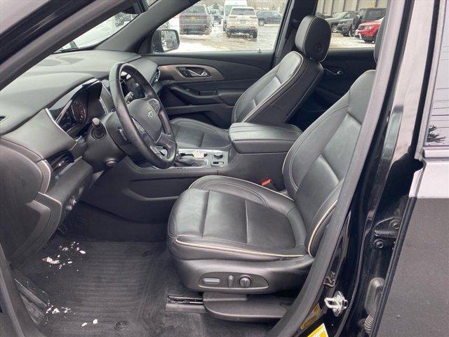 used 2023 Chevrolet Traverse car, priced at $32,319
