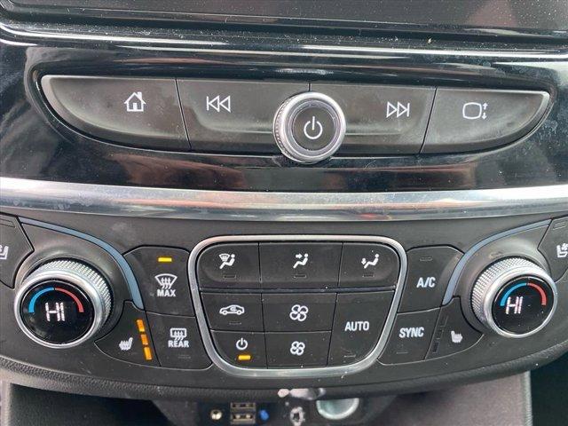 used 2023 Chevrolet Traverse car, priced at $32,319