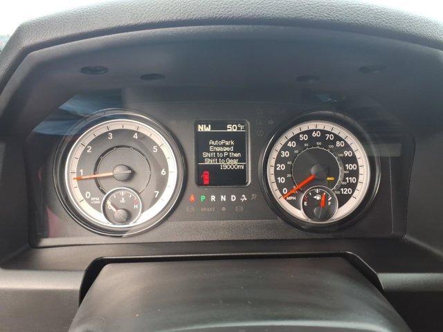 used 2022 Ram 1500 Classic car, priced at $31,915