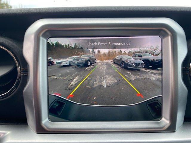 used 2022 Jeep Gladiator car, priced at $37,422