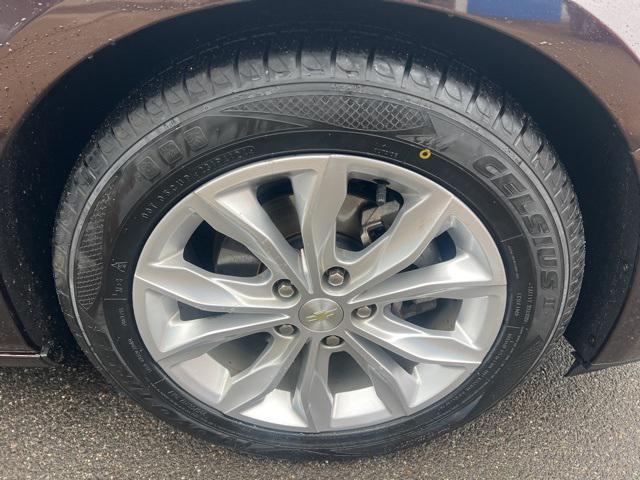 used 2020 Chevrolet Malibu car, priced at $13,813