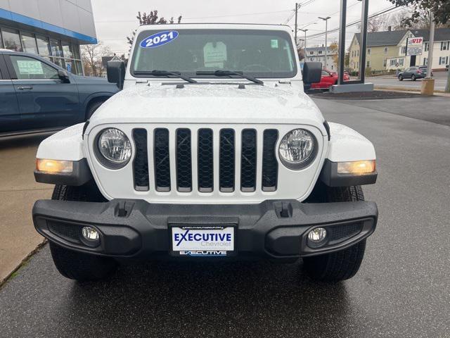 used 2021 Jeep Gladiator car, priced at $27,482