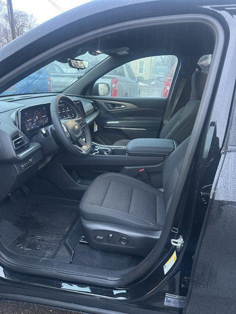 new 2026 Chevrolet Traverse car, priced at $42,101