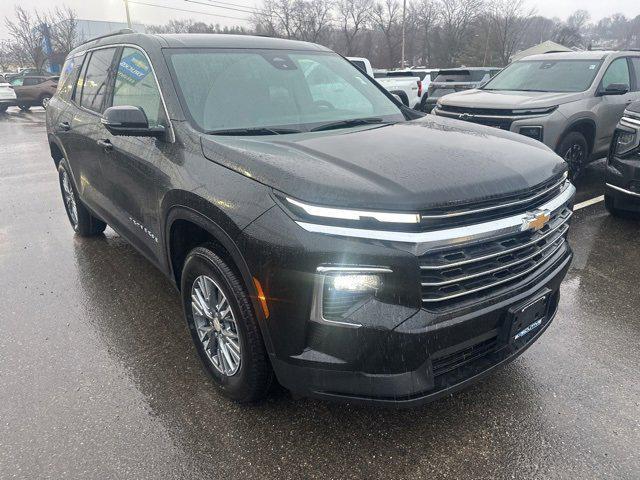 new 2026 Chevrolet Traverse car, priced at $42,101