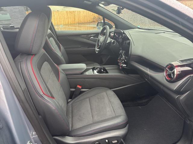 used 2024 Chevrolet Blazer EV car, priced at $29,368