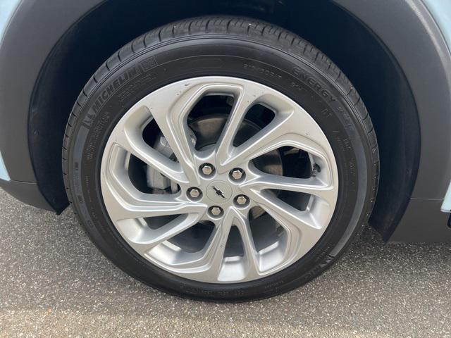 used 2022 Chevrolet Bolt EUV car, priced at $16,981