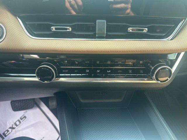 new 2026 Chevrolet Equinox car, priced at $34,670