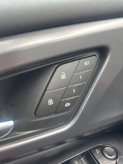 new 2025 Chevrolet Equinox EV car, priced at $41,835