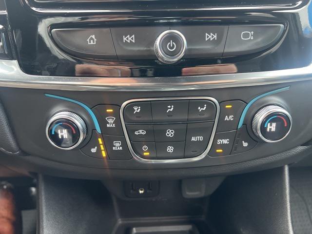 used 2023 Chevrolet Traverse car, priced at $26,270