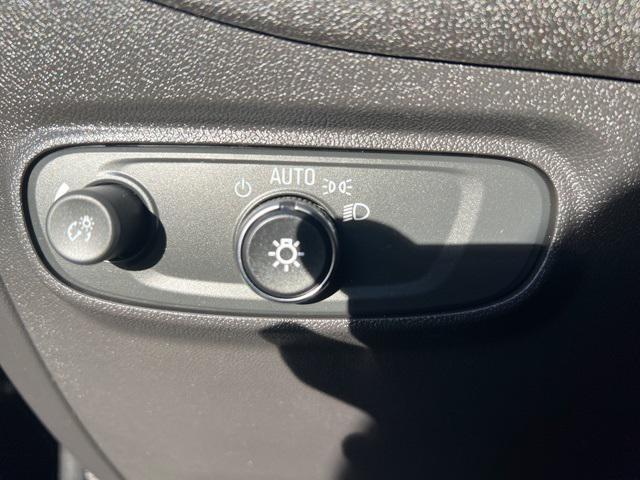 used 2024 Chevrolet Equinox car, priced at $21,986