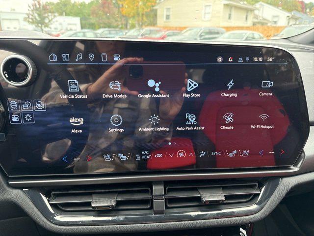 new 2025 Chevrolet Equinox EV car