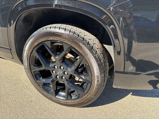 used 2024 Chevrolet Traverse car, priced at $48,487