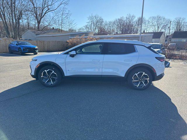 new 2026 Chevrolet Equinox EV car