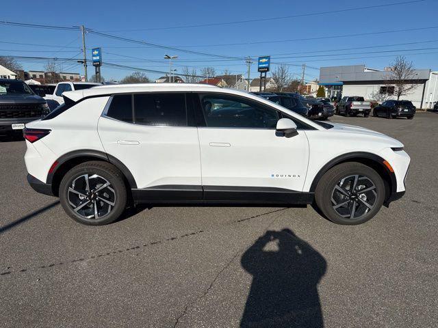 new 2026 Chevrolet Equinox EV car, priced at $36,265