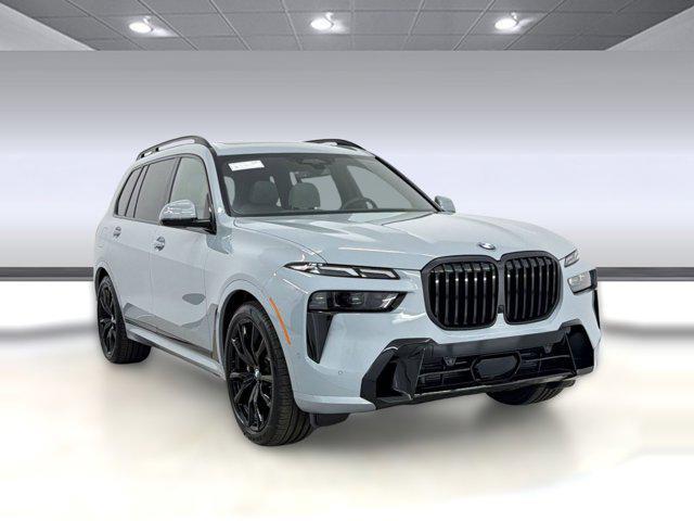 new 2026 BMW X7 car, priced at $102,610