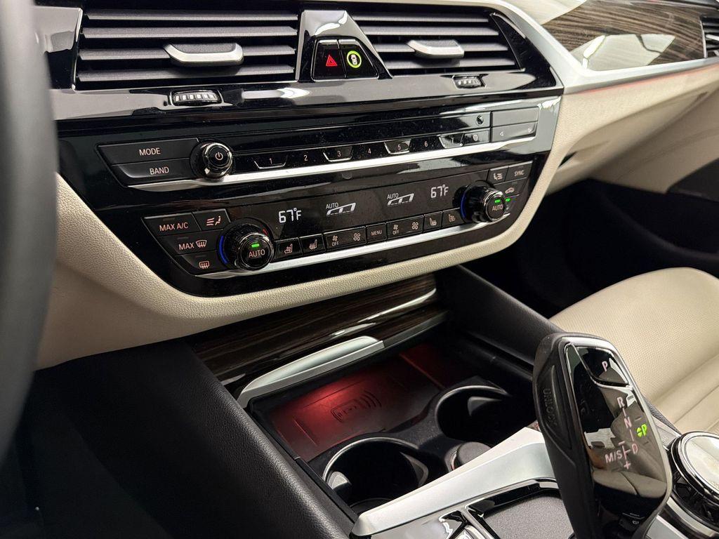 used 2023 BMW 540 car, priced at $35,286