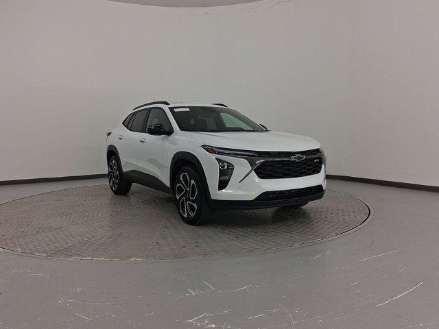 used 2025 Chevrolet Trax car, priced at $23,498