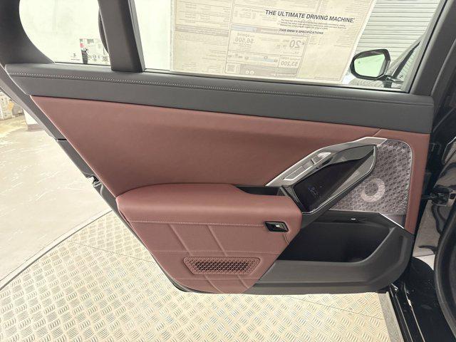 new 2025 BMW 760 car, priced at $133,580