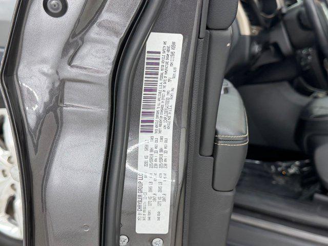 used 2014 Jeep Cherokee car, priced at $8,689
