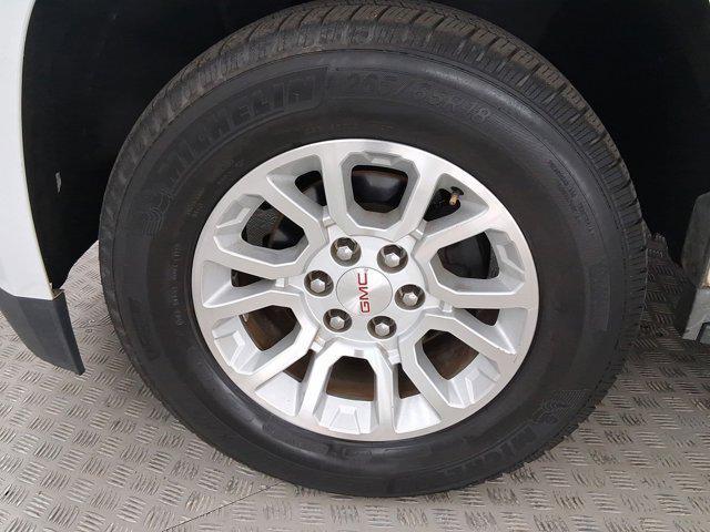 used 2015 GMC Yukon car, priced at $16,999