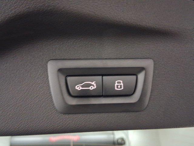 used 2026 BMW X7 car, priced at $87,942