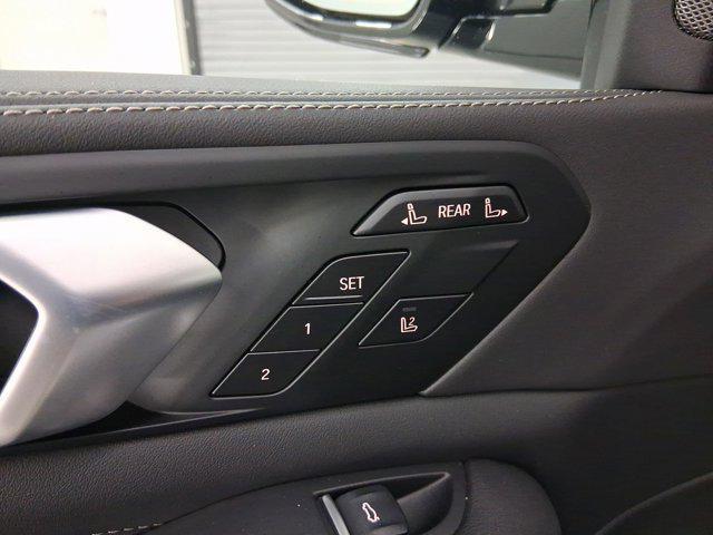 new 2026 BMW X7 car, priced at $99,855