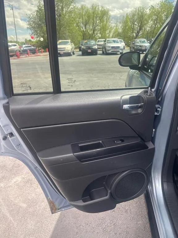 used 2013 Jeep Compass car, priced at $7,595