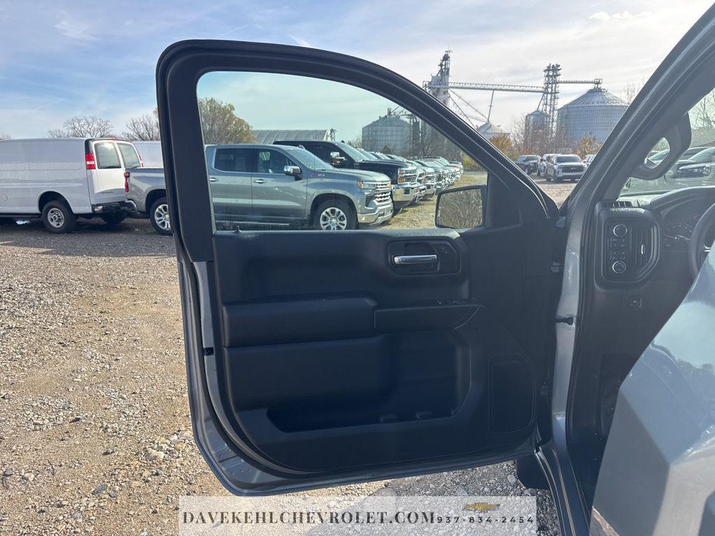 used 2024 Chevrolet Silverado 1500 car, priced at $32,980
