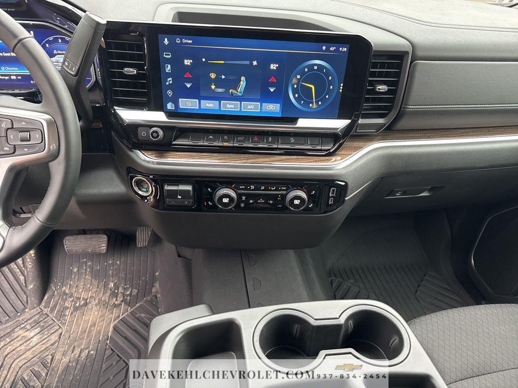 used 2025 Chevrolet Silverado 1500 car, priced at $46,880