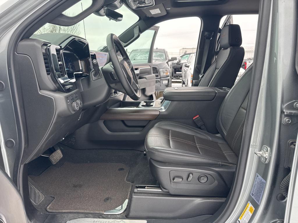 used 2025 Chevrolet Silverado 2500 car, priced at $74,980