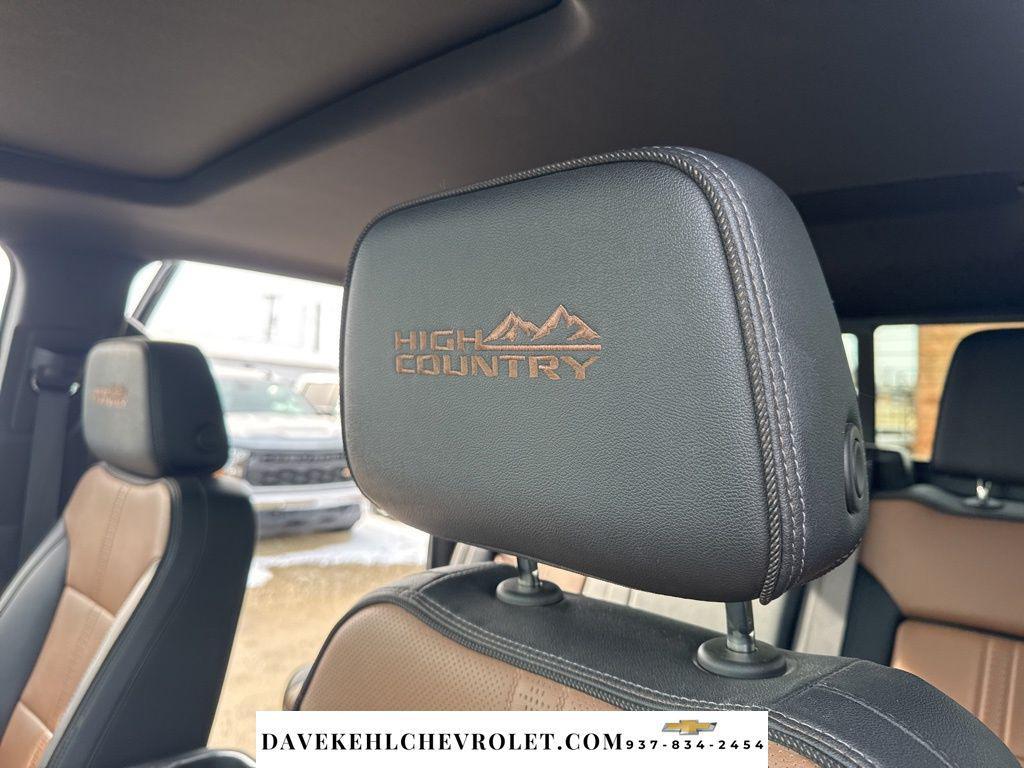 used 2024 Chevrolet Silverado 3500 car