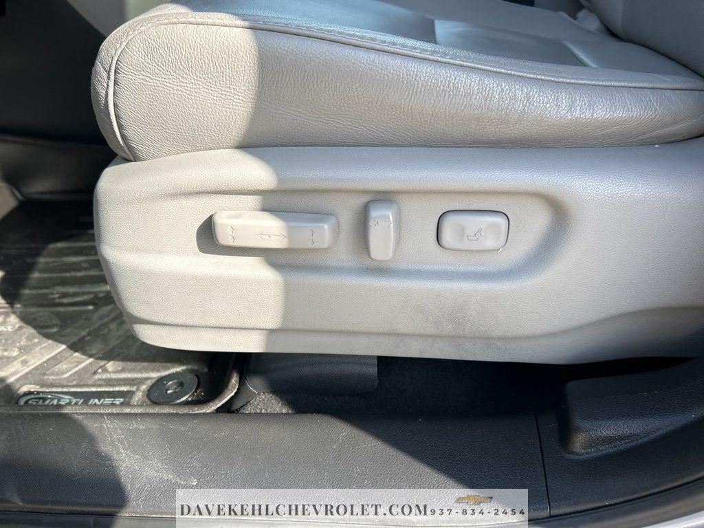 used 2021 Honda Pilot car, priced at $20,980