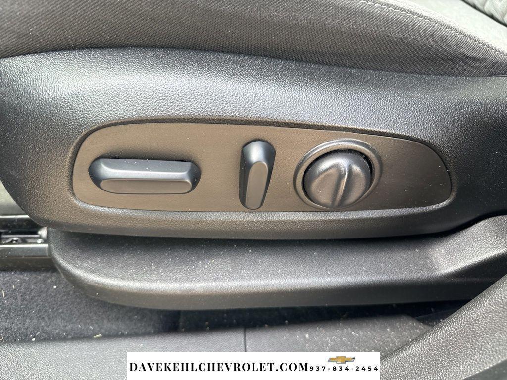 used 2022 Chevrolet Equinox car, priced at $20,950