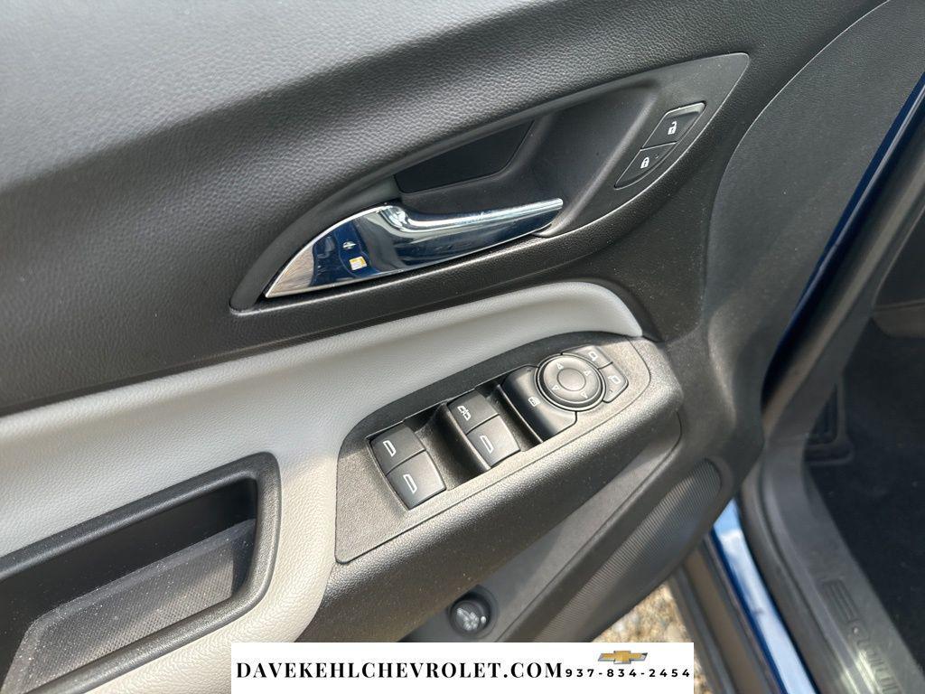 used 2022 Chevrolet Equinox car, priced at $20,950