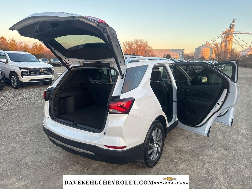 used 2023 Chevrolet Equinox car, priced at $23,980